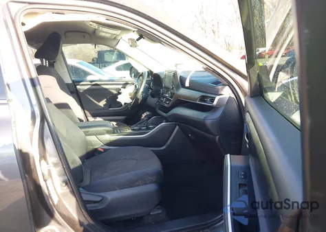 2021 Toyota Highlander Hybrid Le z USA, uszkodzony, nr VIN 5TDBBRCH1MS536712